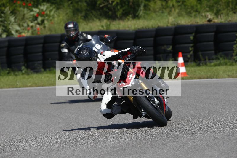 /Archiv-2024/29 12.06.2024 MOTO.CH Track Day ADR/Gruppe blau/71